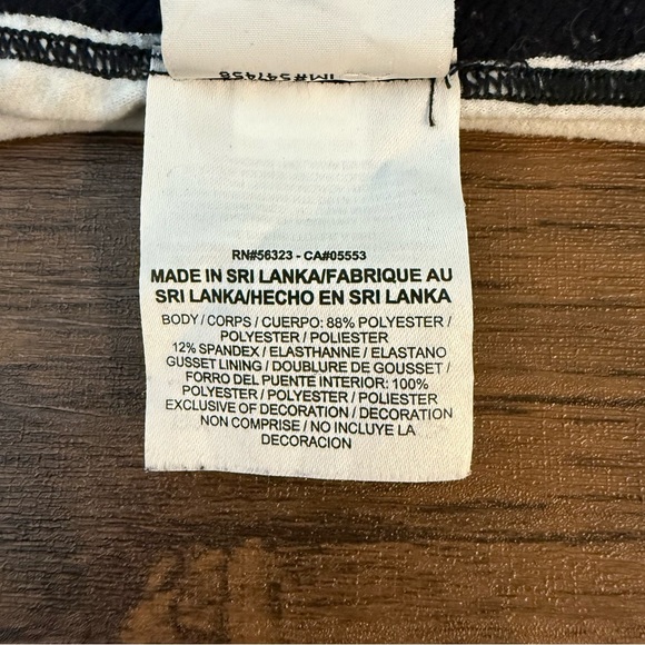 Nike Pro Hyperwarm Compression Polka Dot Leggings - Picture 8 of 9